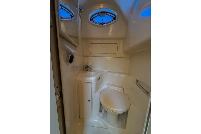 Slide: The Image of Sea Ray 410 Sundancer 2003 - 8149913