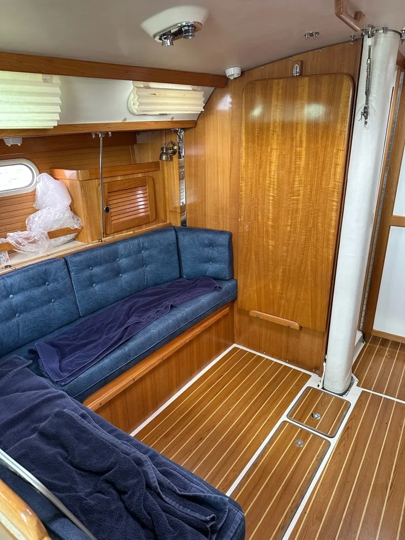 Slide: The Image of Catalina 36 mkII 2004 - 8151204