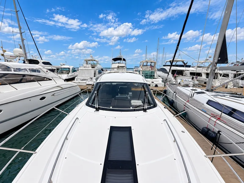 Slide: The Image of Galeon 385 HTS 2017 - 8151243