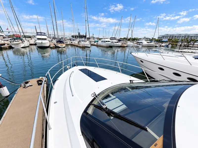 Slide: The Image of Galeon 385 HTS 2017 - 8151241