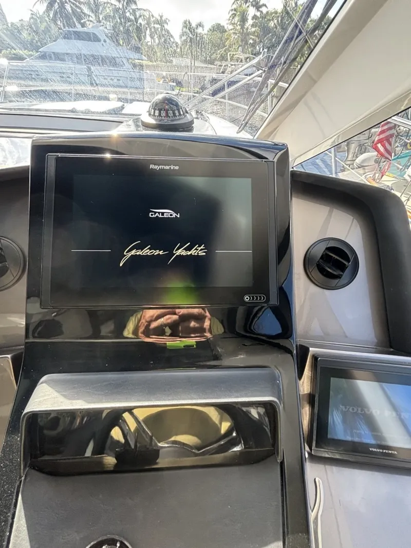 Slide: The Image of Galeon 485 HTS 2019 - 8151261