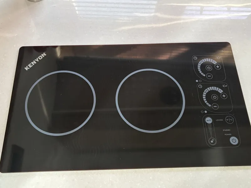 Slide: The Image of Galeon 485 HTS 2019 - 8151266