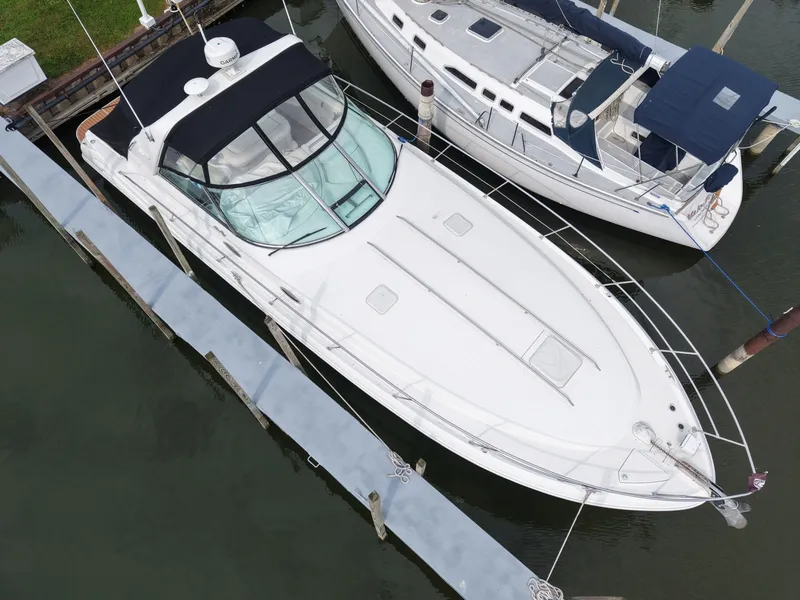 Slide: The Image of Sea Ray 400 Sundancer 1997 - 8151825