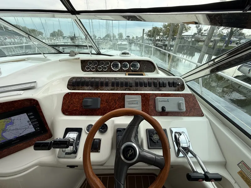 Slide: The Image of Sea Ray 400 Sundancer 1997 - 8151844