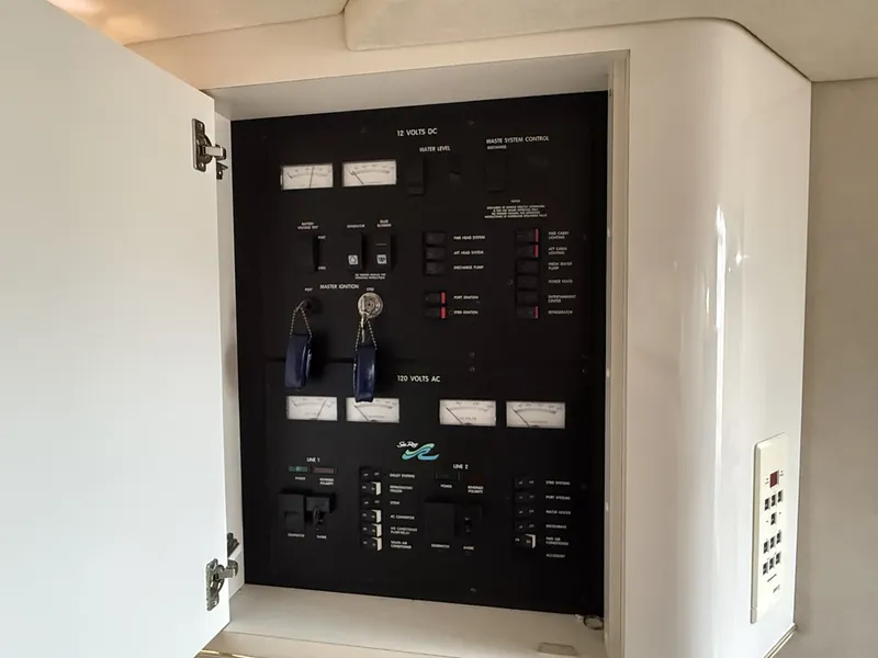 Slide: The Image of Sea Ray 400 Sundancer 1997 - 8151946
