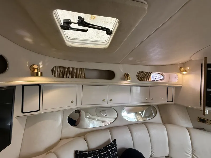 Slide: The Image of Sea Ray 400 Sundancer 1997 - 8151939