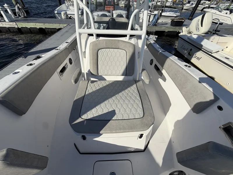 Slide: The Image of Sea Fox 268 Commander 2023 - 8152473