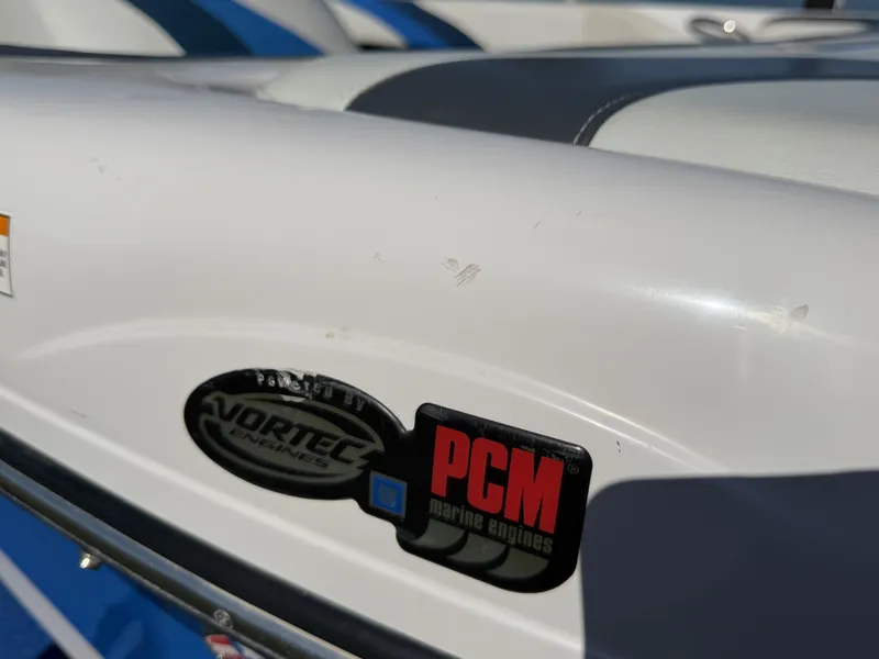 Slide: The Image of Correct Craft Ski Nautique 206 Team Edition 2009 - 8164680