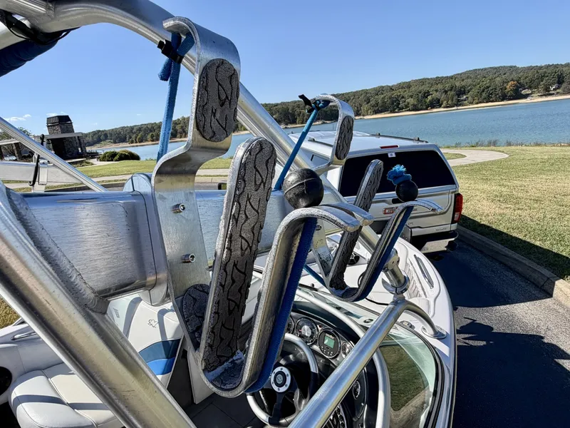 Slide: The Image of Correct Craft Ski Nautique 206 Team Edition 2009 - 8162213