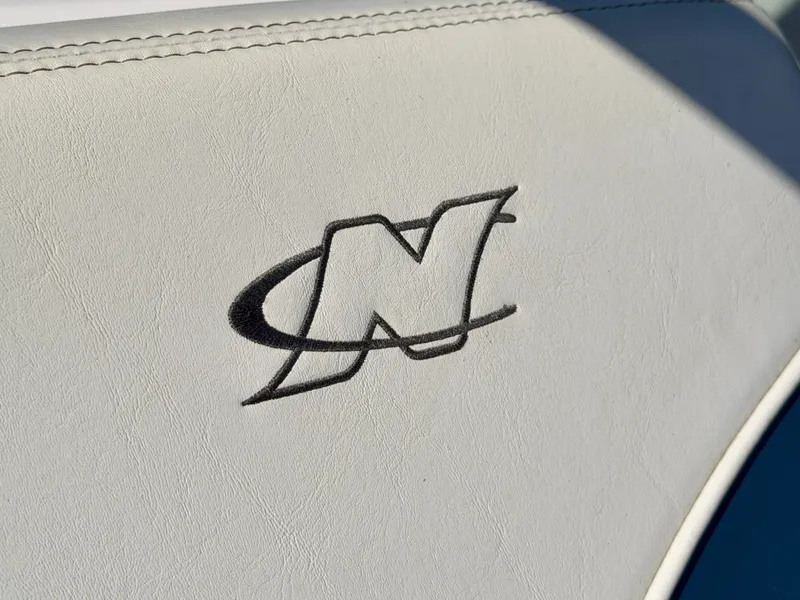 Slide: The Image of Correct Craft Ski Nautique 206 Team Edition 2009 - 8165110
