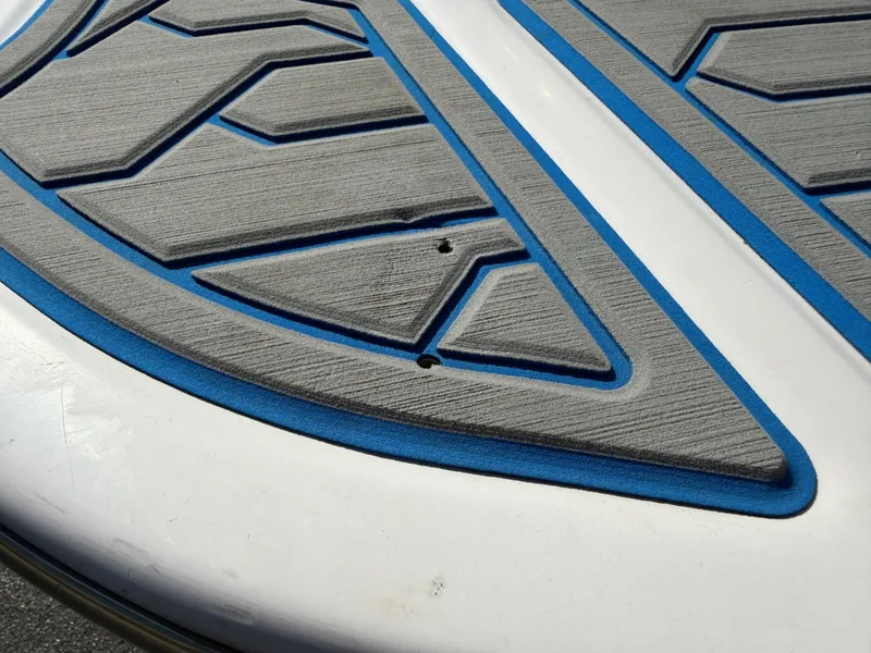 Slide: The Image of Correct Craft Ski Nautique 206 Team Edition 2009 - 8162884