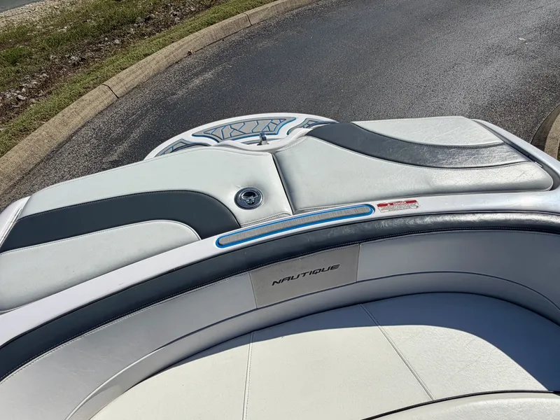 Slide: The Image of Correct Craft Ski Nautique 206 Team Edition 2009 - 8162242