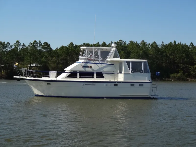 The Image of Hatteras 43 1987 - 8165103