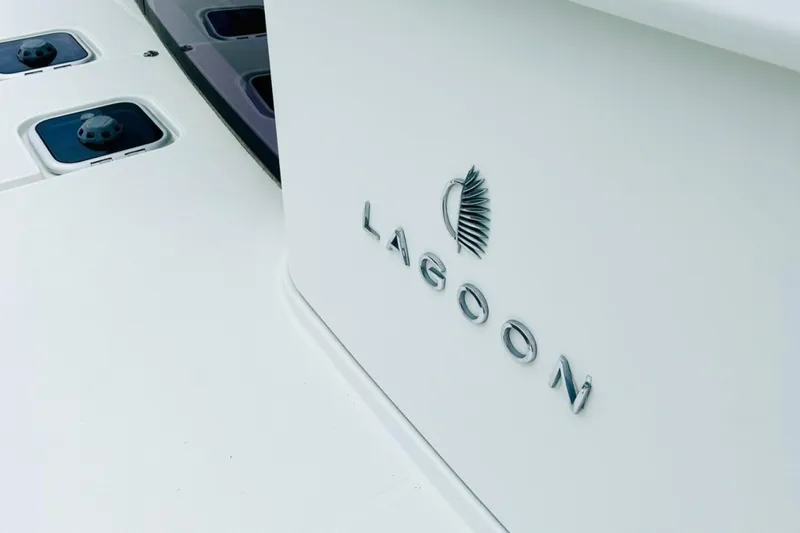 Slide: The Image of Lagoon 450 F 2019 - 8169156