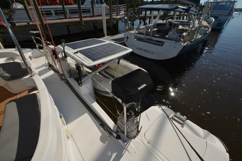 Slide: The Image of Fountaine Pajot Lavezzi 2007 - 8171377
