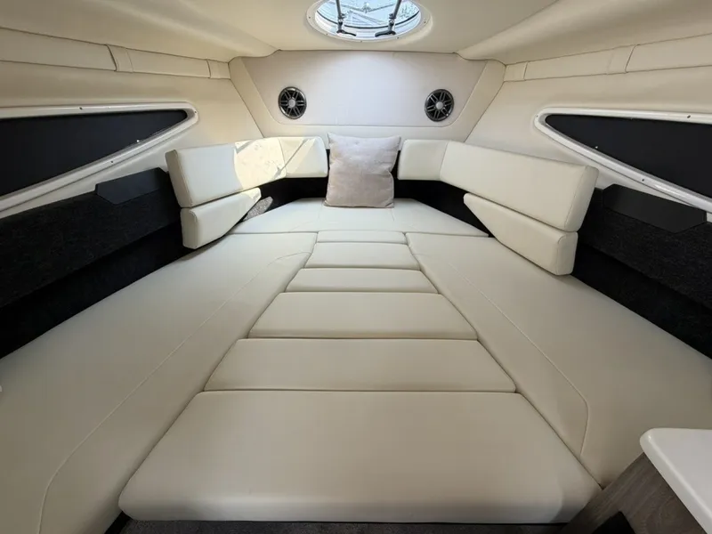 Slide: The Image of Regal 26 XO 2022 - 8170308