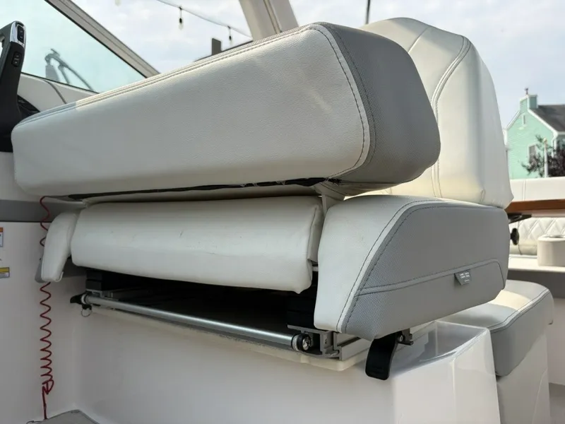 Slide: The Image of Regal 26 XO 2022 - 8170300