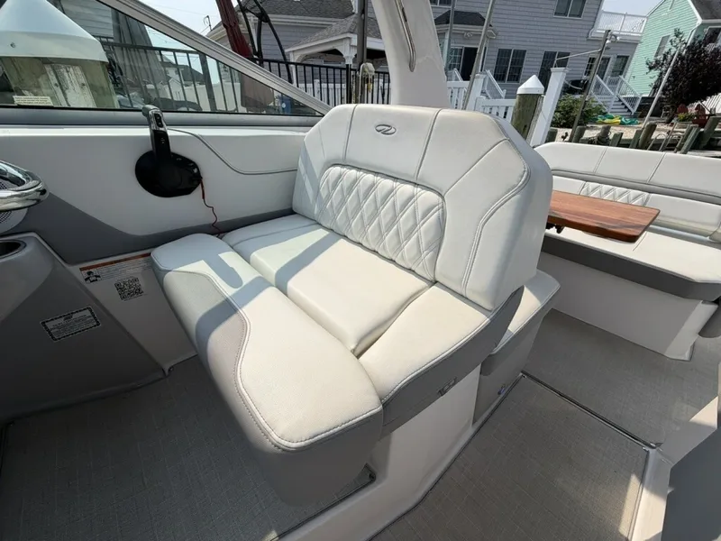 Slide: The Image of Regal 26 XO 2022 - 8170264