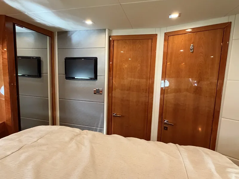 Slide: The Image of Sunseeker 60 Predator 2014 - 8171607