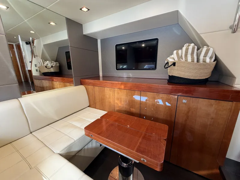 Slide: The Image of Sunseeker 60 Predator 2014 - 8171581
