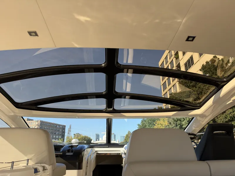 Slide: The Image of Sunseeker 60 Predator 2014 - 8171546
