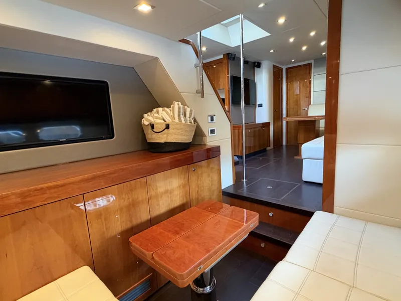 Slide: The Image of Sunseeker 60 Predator 2014 - 8171582