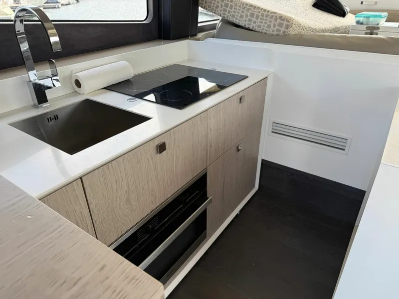 Slide: The Image of Cranchi E 52S Evoluzione 2019 - 8171779