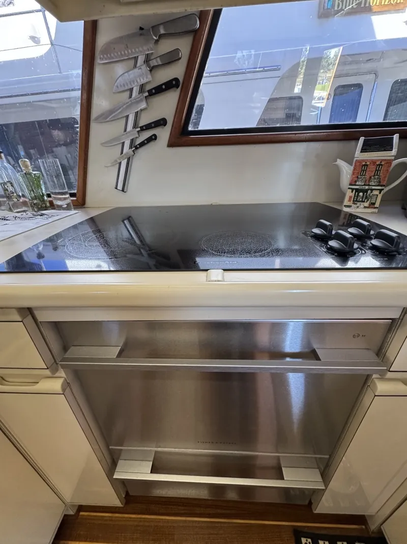Slide: The Image of Viking 55 MOTOR YACHT WIDE BODY 1990 - 8172022