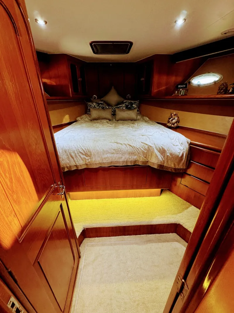 Slide: The Image of Viking 55 MOTOR YACHT WIDE BODY 1990 - 8172034