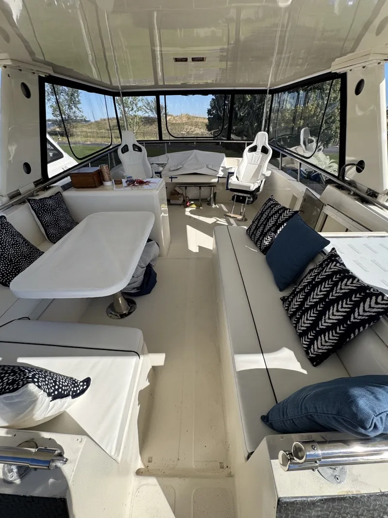 Slide: The Image of Viking 55 MOTOR YACHT WIDE BODY 1990 - 8171995