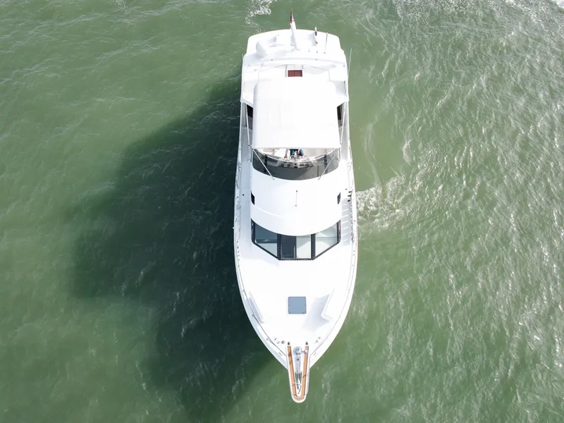 Slide: The Image of Hatteras 52 Cockpit Motor Yacht 1995 - 8173019
