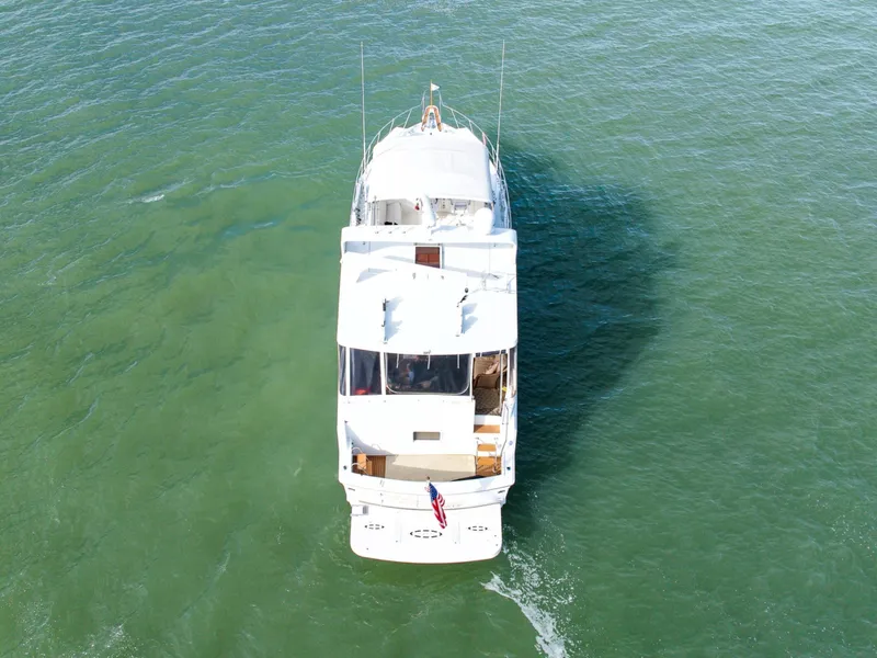 Slide: The Image of Hatteras 52 Cockpit Motor Yacht 1995 - 8173016