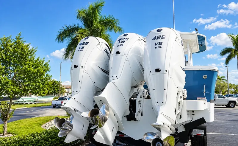 Slide: The Image of Regulator Marine 37 2023 - 8173251