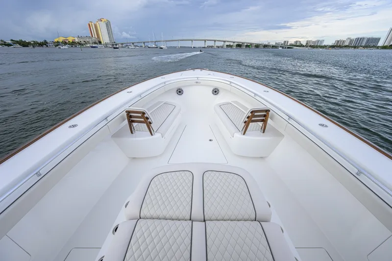 Slide: The Image of Valhalla Boatworks V-41 2026 - 8173454