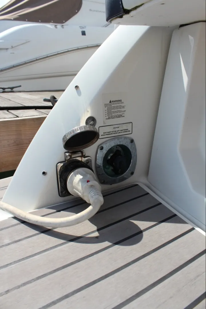 Slide: The Image of Shore Power - 8214033