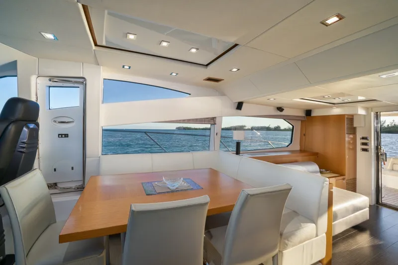 Slide: The Image of Sunseeker 69 2012 - 8330164