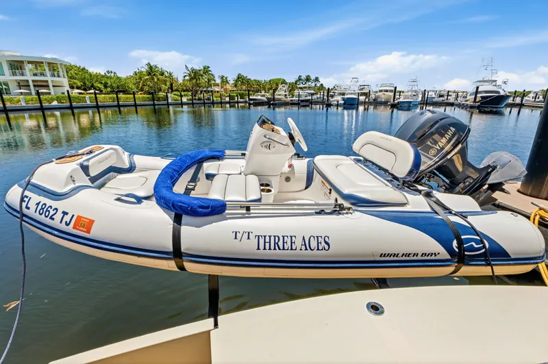 Slide: The Image of Hinckley Yachts Talaria 55MY 2007 - 8232044