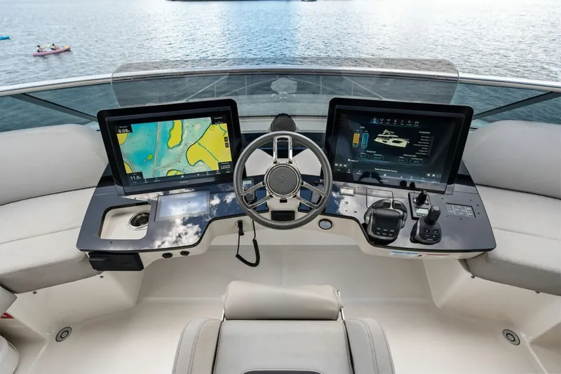Slide: The Image of Absolute Navetta 64 2023 - 8232230