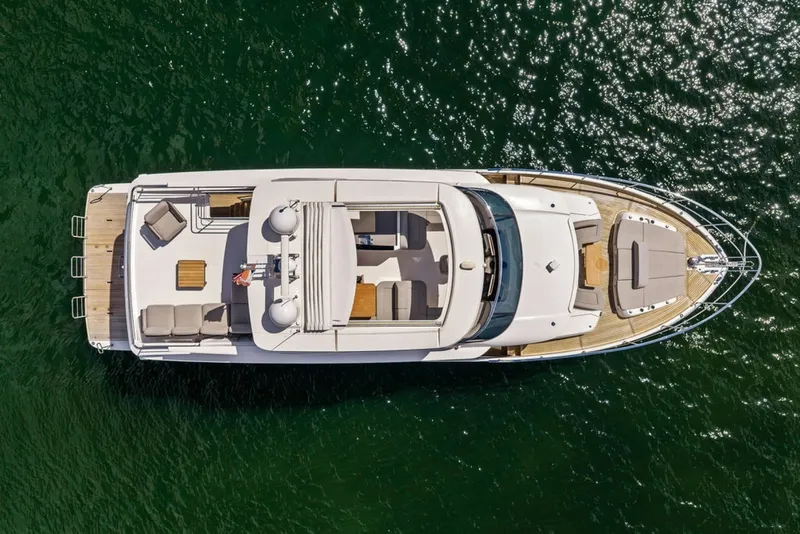 Slide: The Image of Absolute Navetta 64 2023 - 8231872