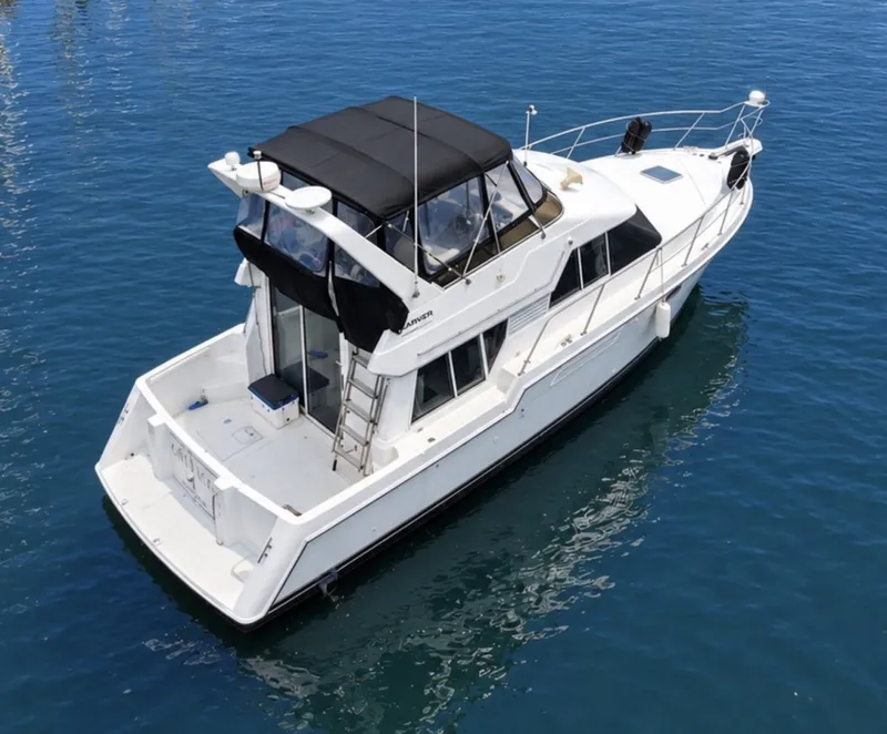 The Image of Carver Yachts 370 Voyager 1999 - 8232107