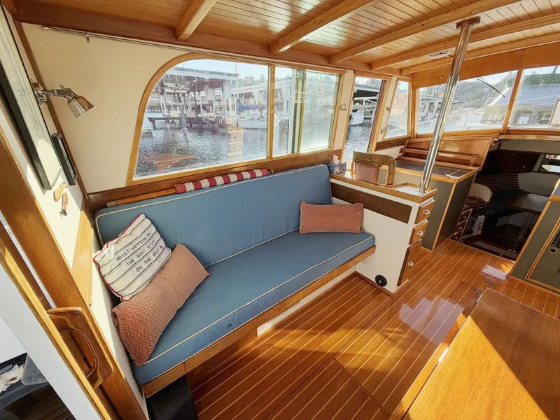 Slide: The Image of Covey Island Boat Works 36 1997 - 8232515