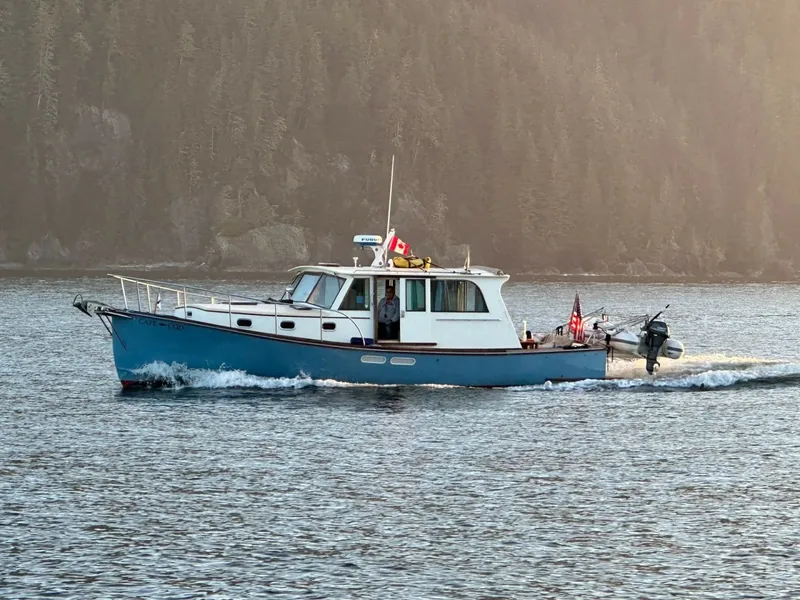 The Image of Covey Island Boat Works 36 1997 - 8232459