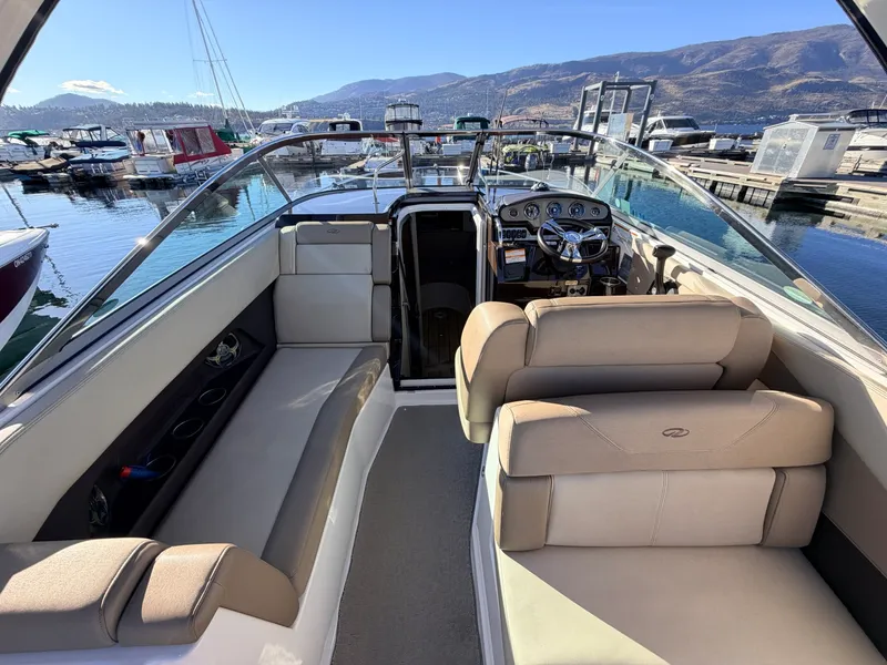 Slide: The Image of 2014 Regal 28 Express - 8325079