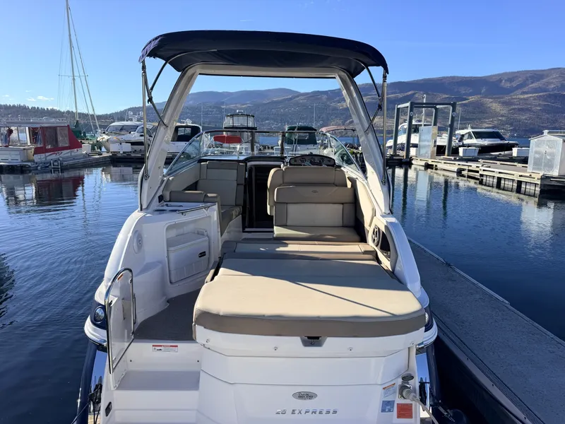 Slide: The Image of 2014 Regal 28 Express - 8325071