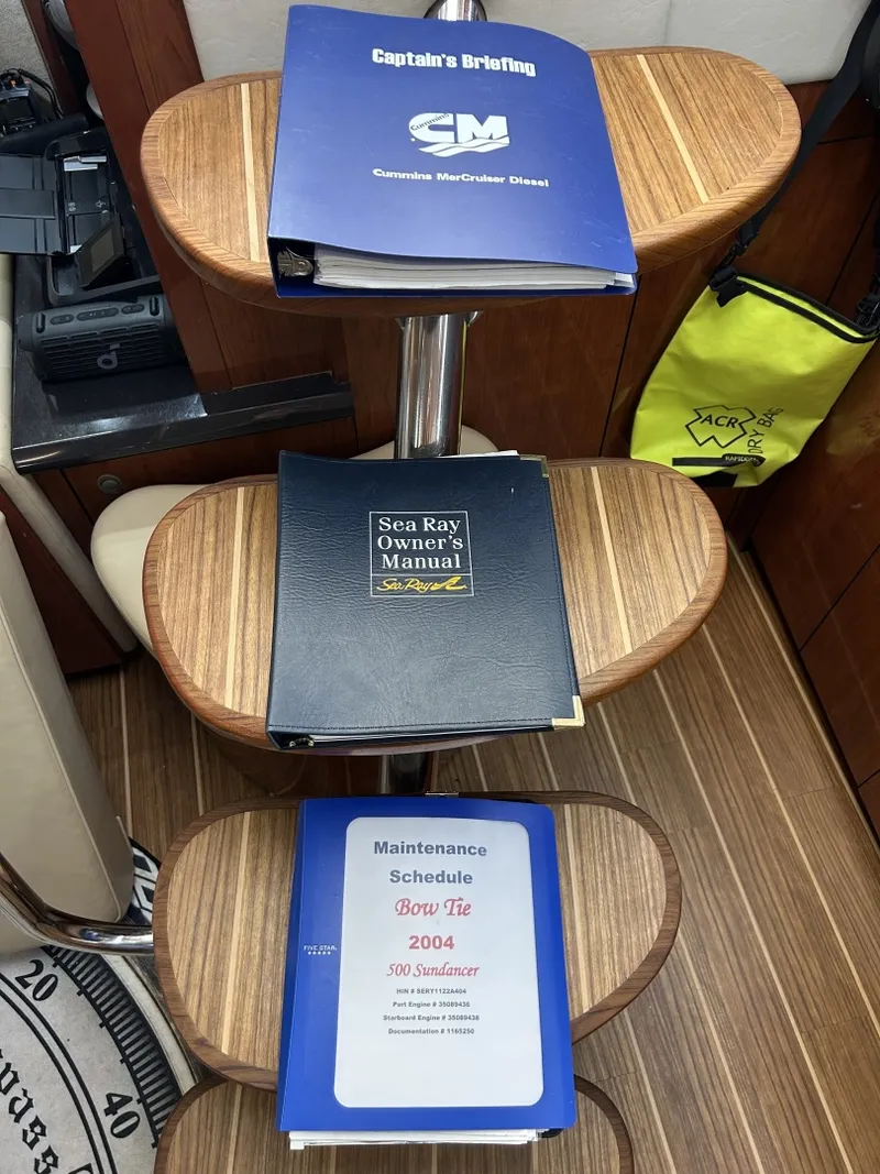 Slide: The Image of Sea Ray 500 Sundancer 2004 - 8312744