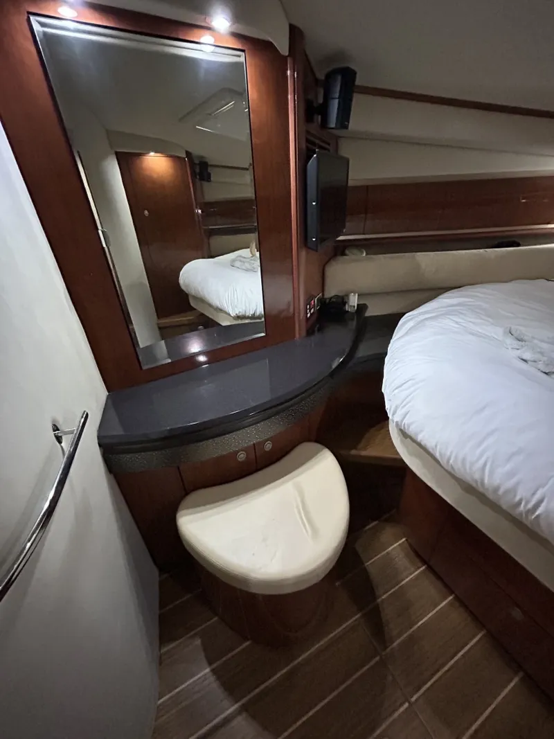 Slide: The Image of Sea Ray 500 Sundancer 2004 - 8312708