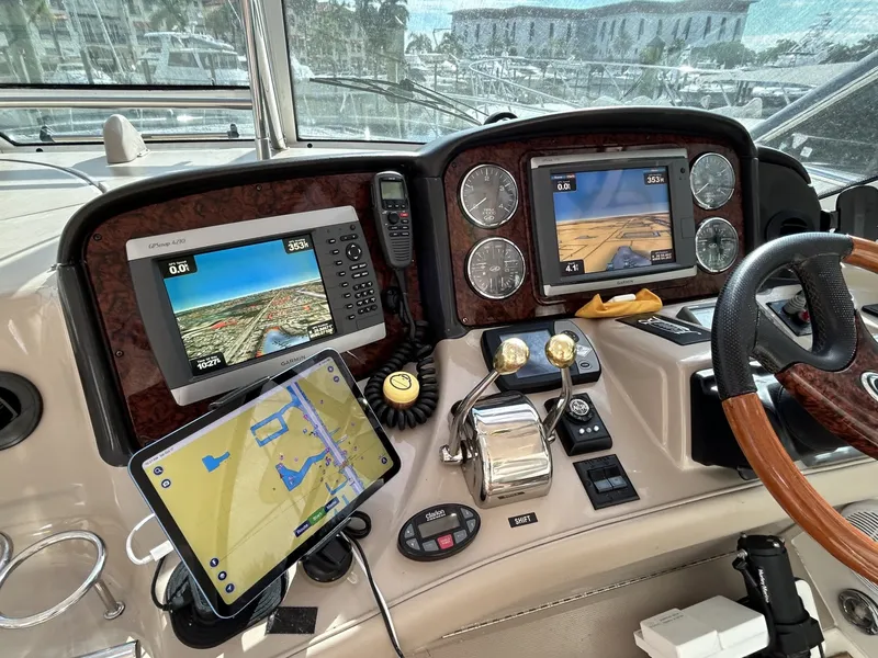 Slide: The Image of Sea Ray 500 Sundancer 2004 - 8312726