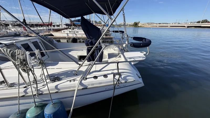 Slide: The Image of Catalina36 11 Exterior Port Quarter - 8313784