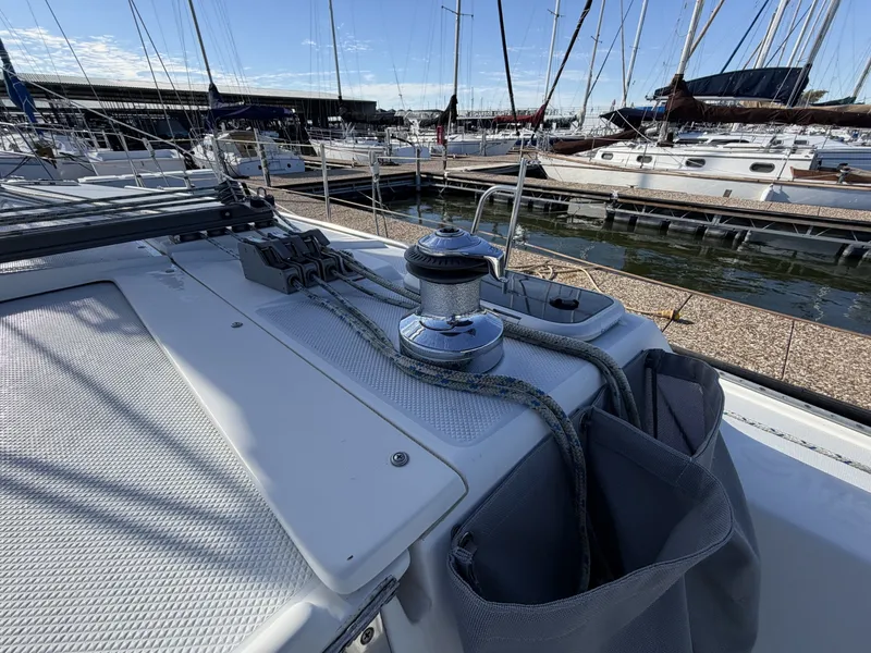 Slide: The Image of Catalina36 44 Deck Winch - 8313749