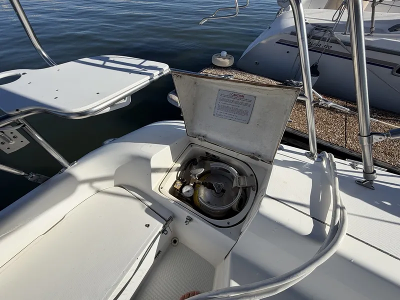 Slide: The Image of Catalina36 30 Cockpit Table - 8313764